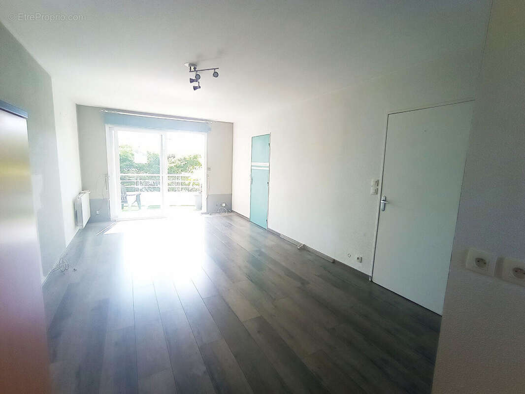 Appartement à BRECH