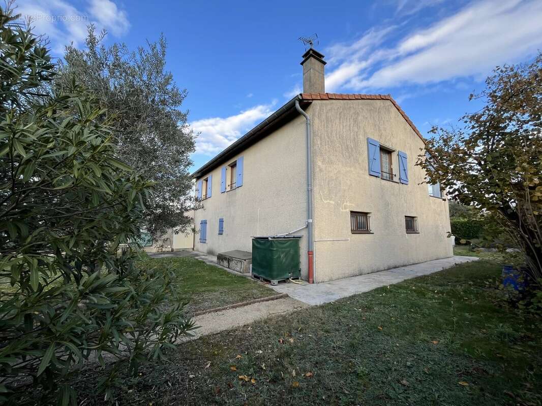 Maison à SAINT-MARCEL-LES-VALENCE