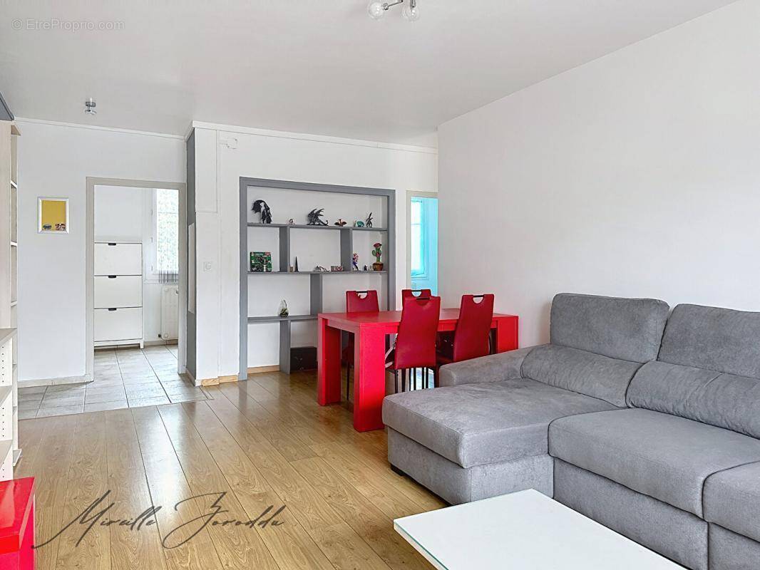Appartement à NIMES