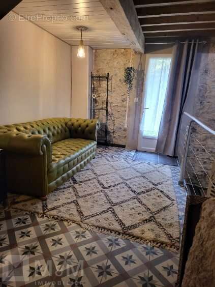 Maison à MONTFORT-SUR-BOULZANE