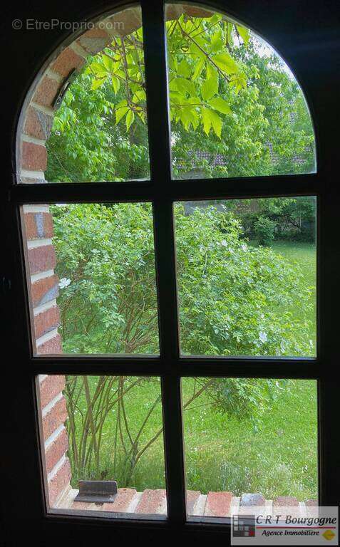 Maison à SAINT-MAURICE-LE-VIEIL