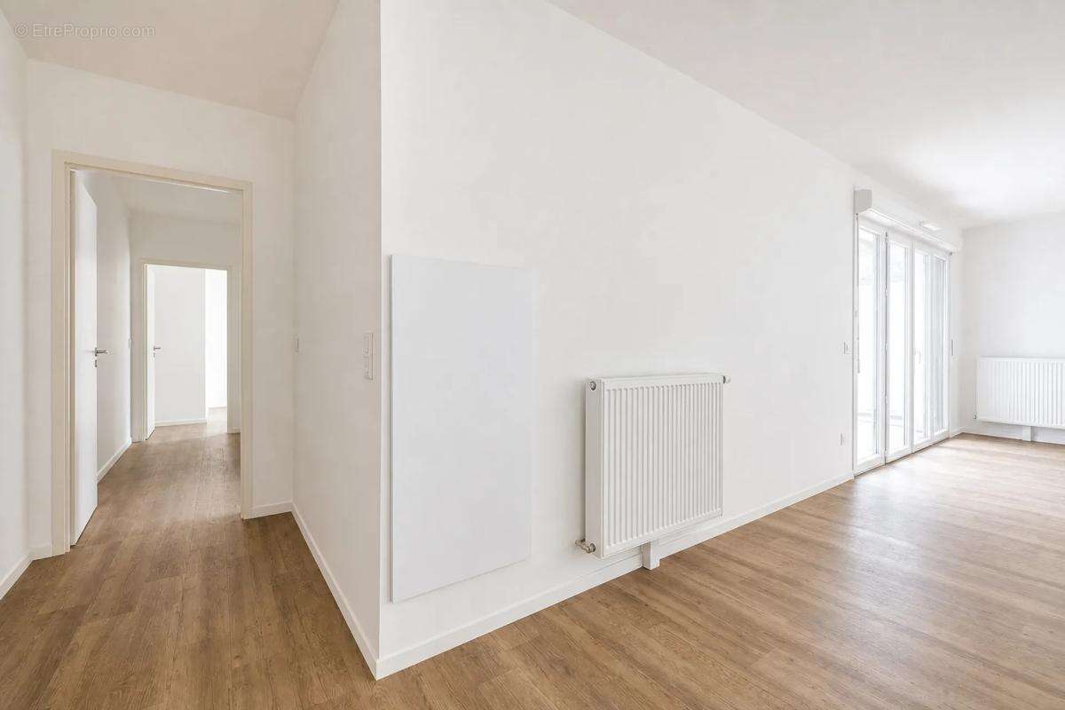 Appartement à MOISSY-CRAMAYEL