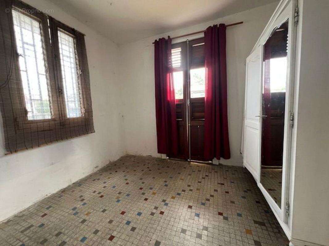 Maison à FORT-DE-FRANCE