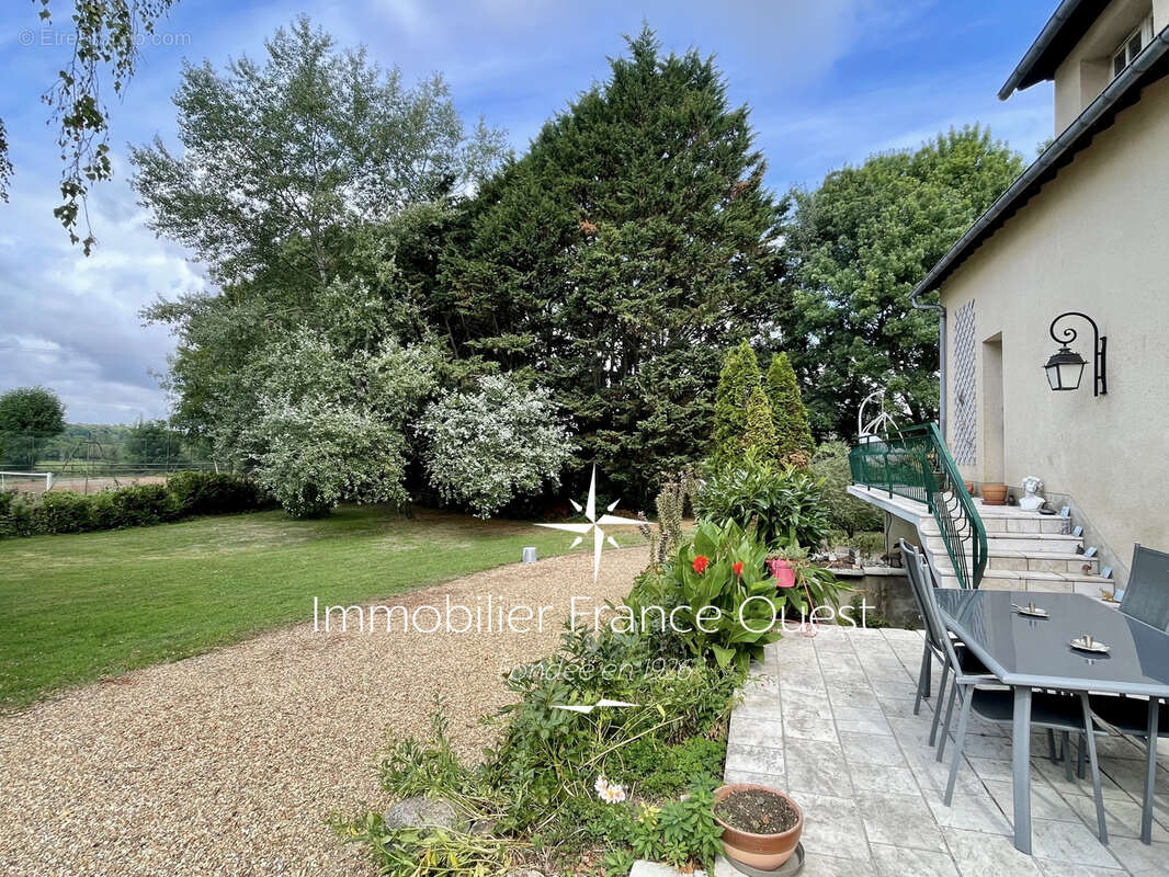 Maison à SABLE-SUR-SARTHE