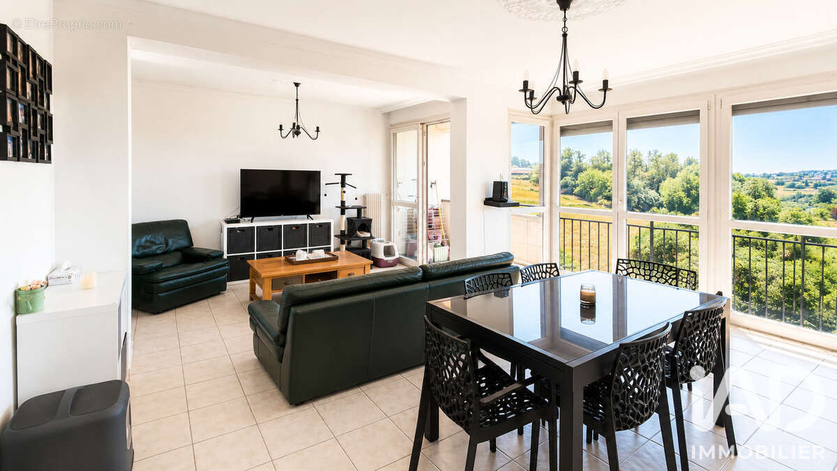 Appartement 101 m² à Villars  - photo 3