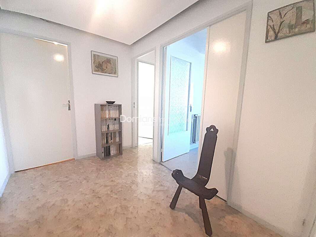 Appartement 71 m² à Perpignan  - photo 4