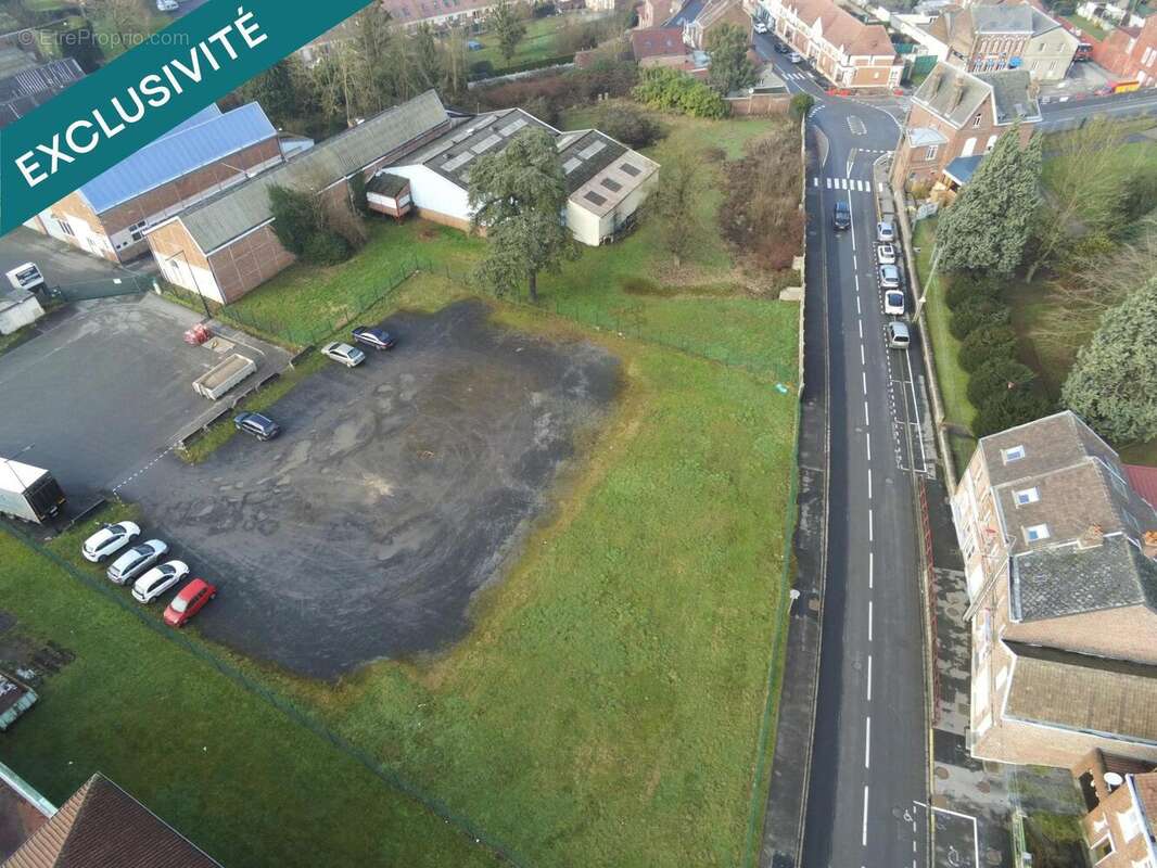 Photo 4 - Commerce à MARLY