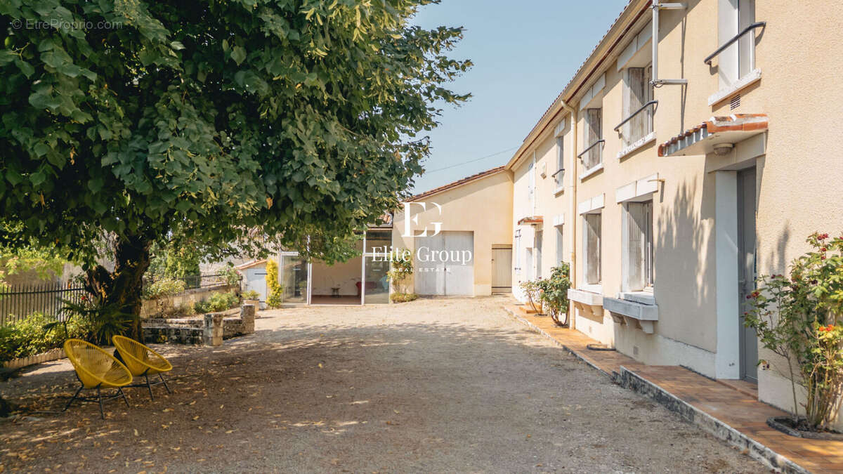 Maison à SIREUIL