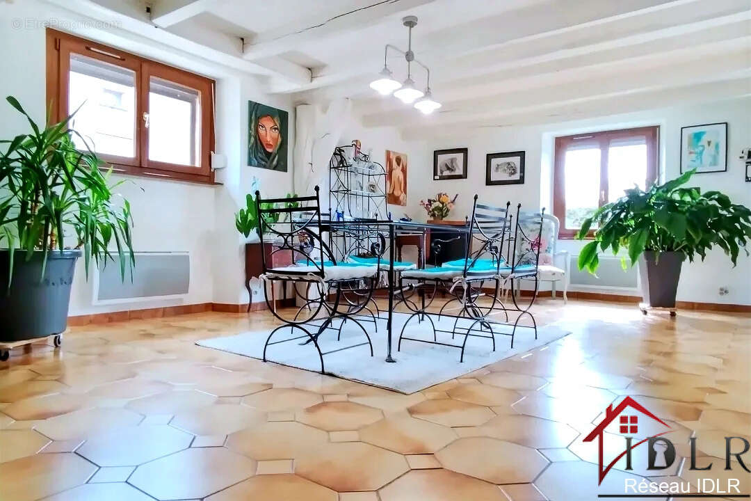 Maison à BRIAUCOURT