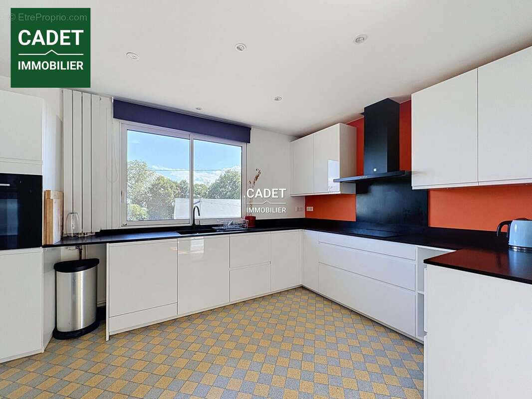 Maison 158 m² à Saint-Jean-Des-Champs  - photo 2