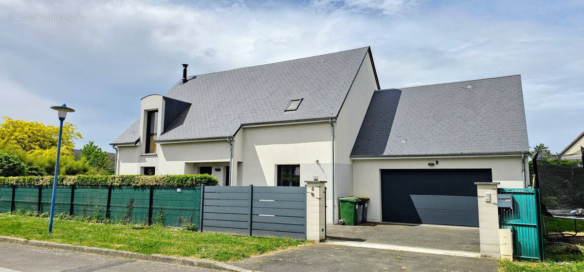 Maison à BALLAN-MIRE