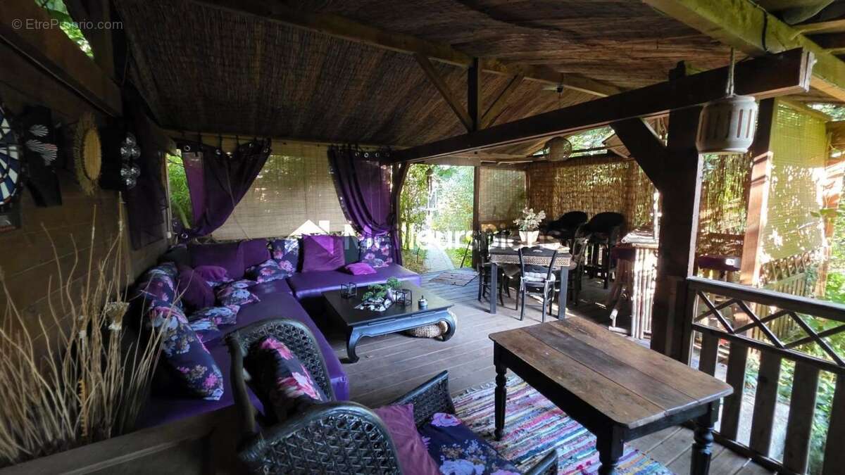 Maison à SAINT-MARTIN-SUR-ECAILLON