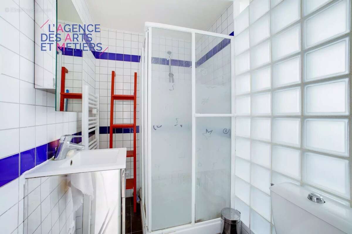 Appartement à PARIS-3E