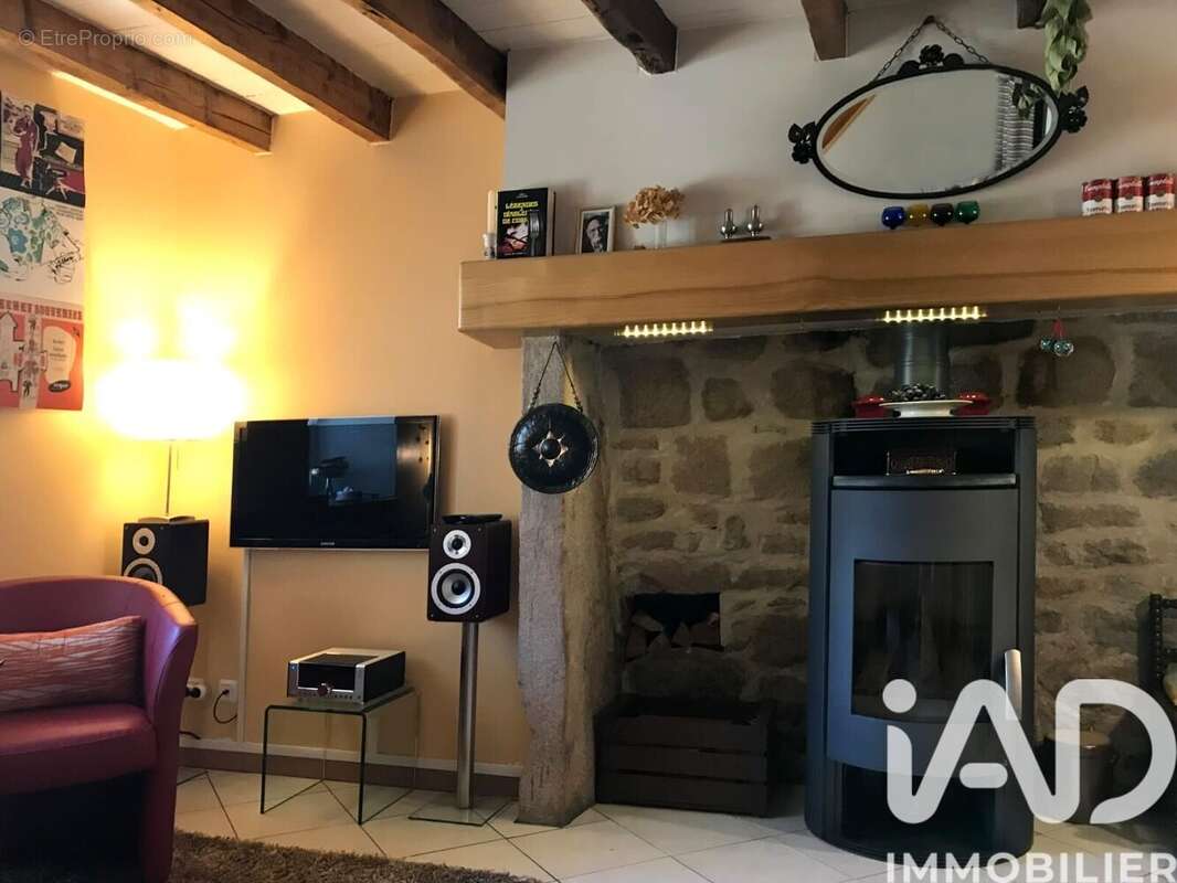 Maison 62 m² à Tarnac  - photo 3