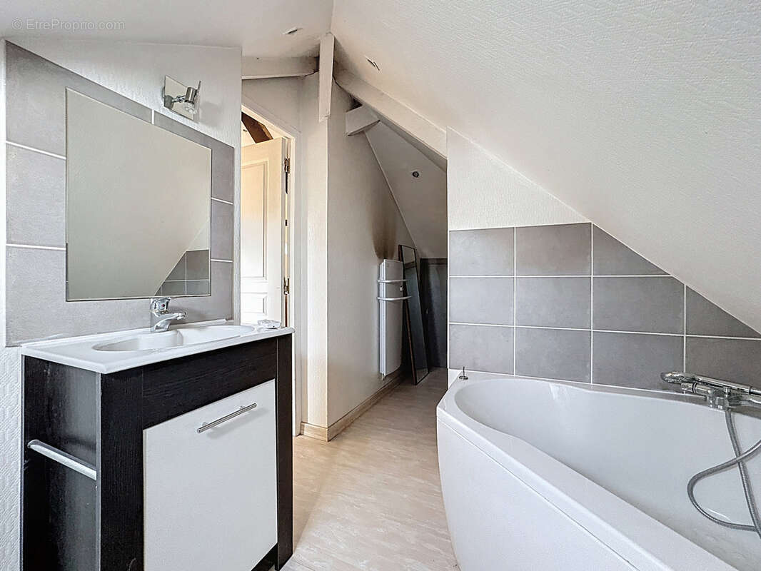 Maison à MALEMORT-SUR-CORREZE