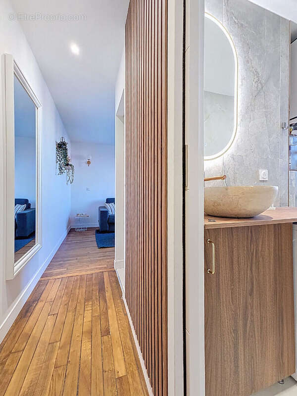 Appartement à ASNIERES-SUR-SEINE