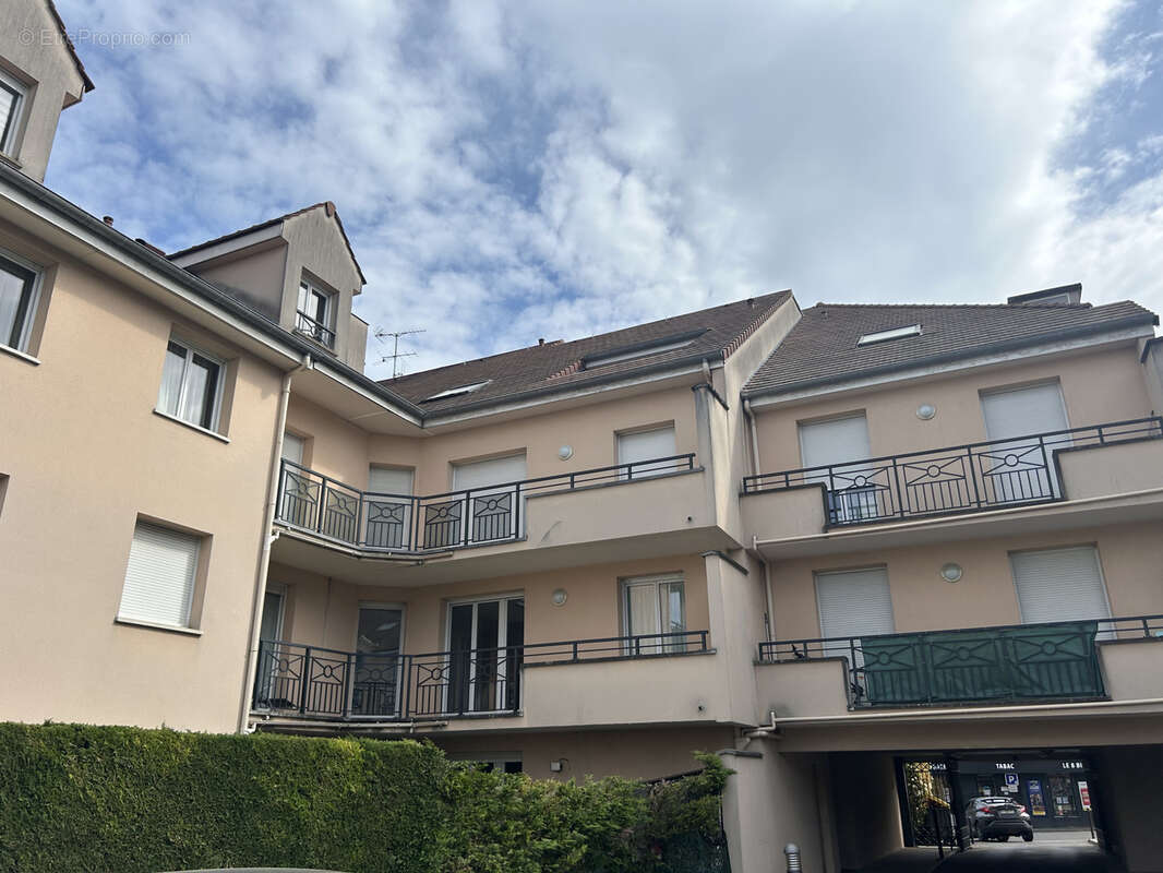 Appartement à CLAYE-SOUILLY