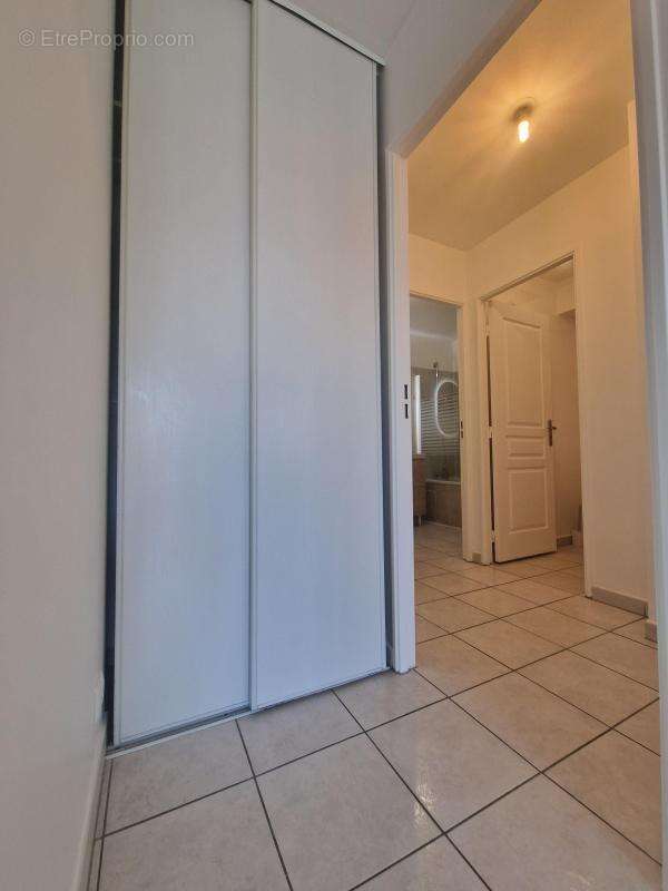 Appartement à VAIRES-SUR-MARNE