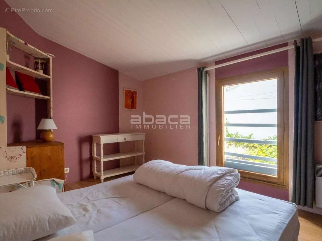 Maison à LES PORTES-EN-RE