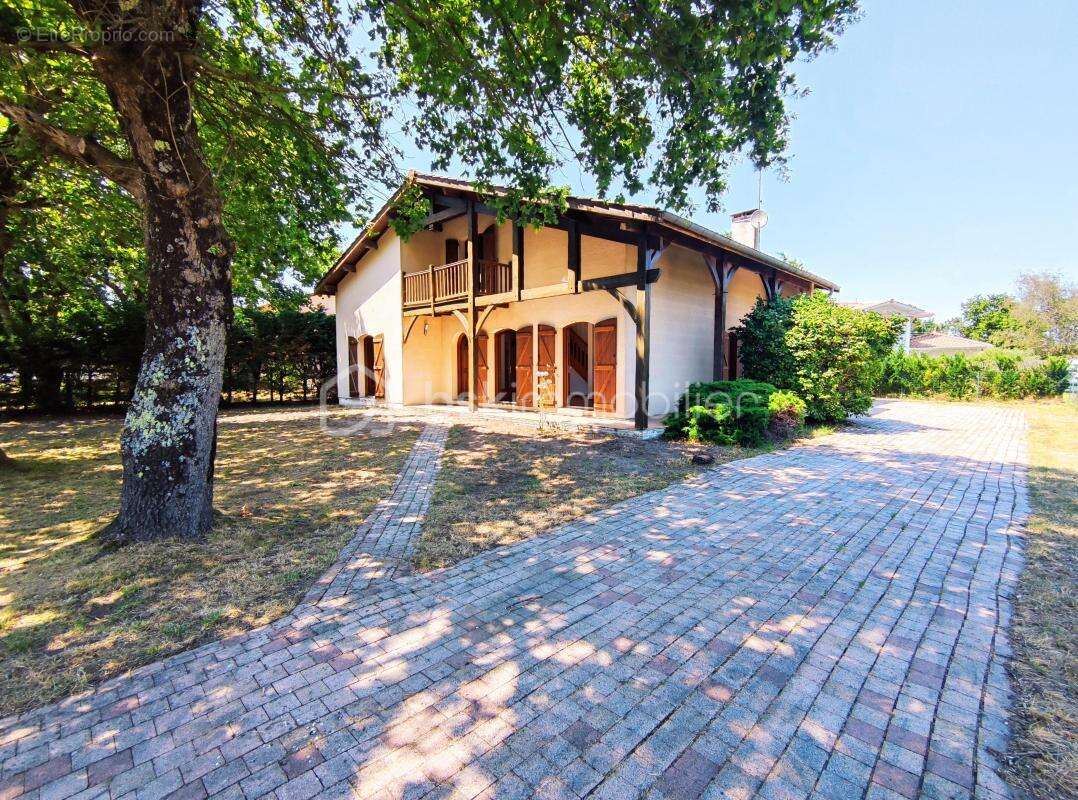 Maison à GUJAN-MESTRAS