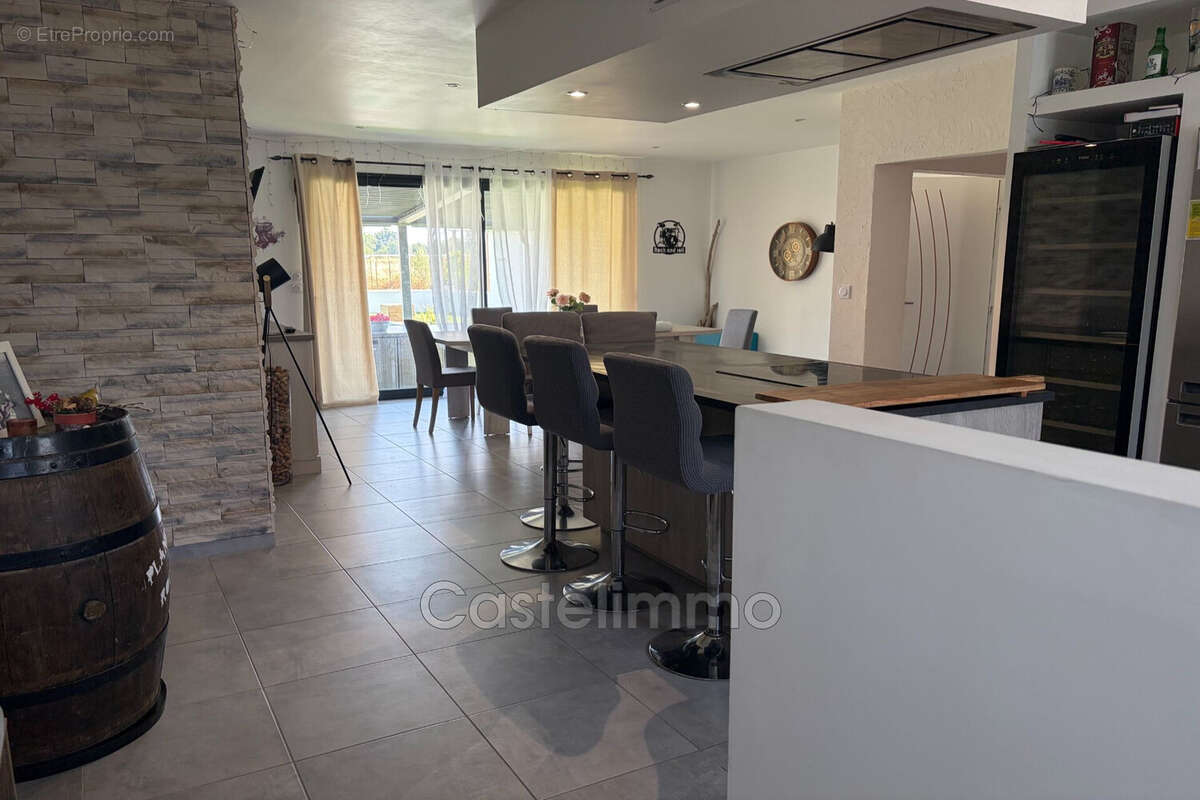 Maison 119 m² à Castelsarrasin  - photo 6