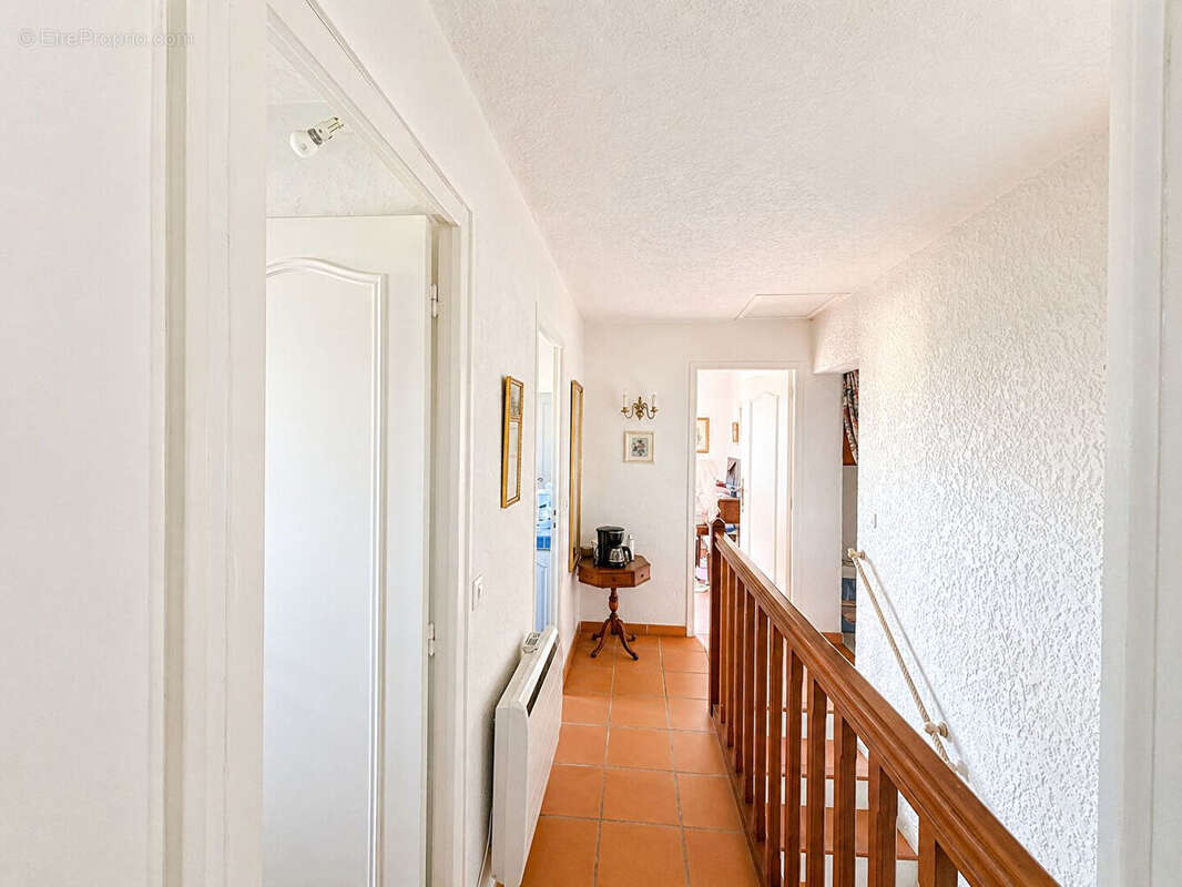 Maison à FREJUS