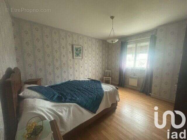 Maison 130 m² à Berville-En-Roumois  - photo 9