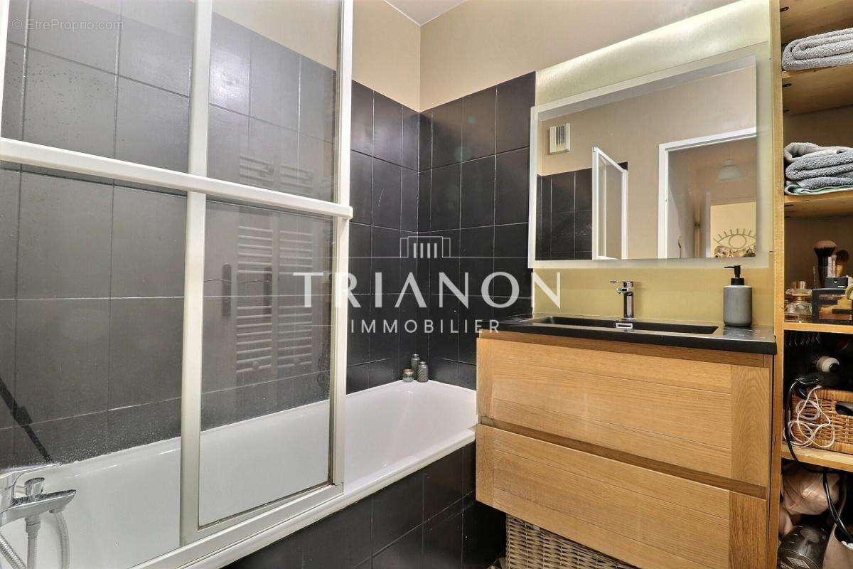 Appartement 3 pièces avec jardin, terrasses, cave et double parking – Résidence sécurisée - photo 7