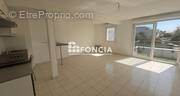 Appartement à SENE