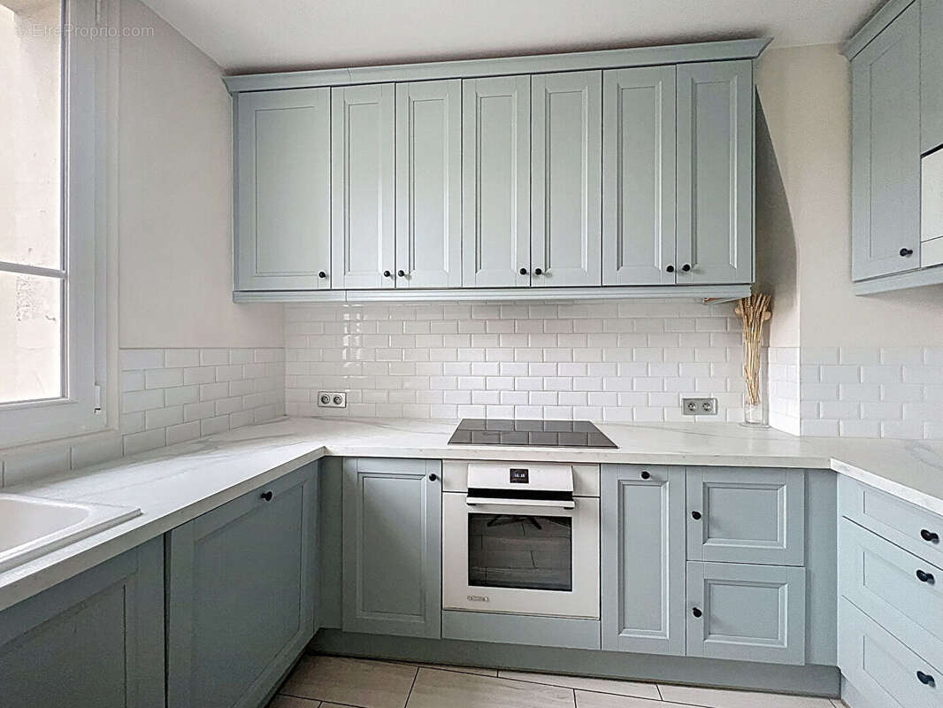 Appartement à SURESNES