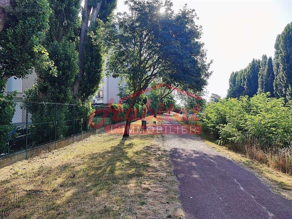 Appartement à CHELLES