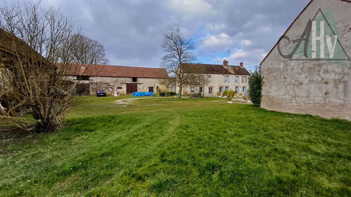 Maison à HERME