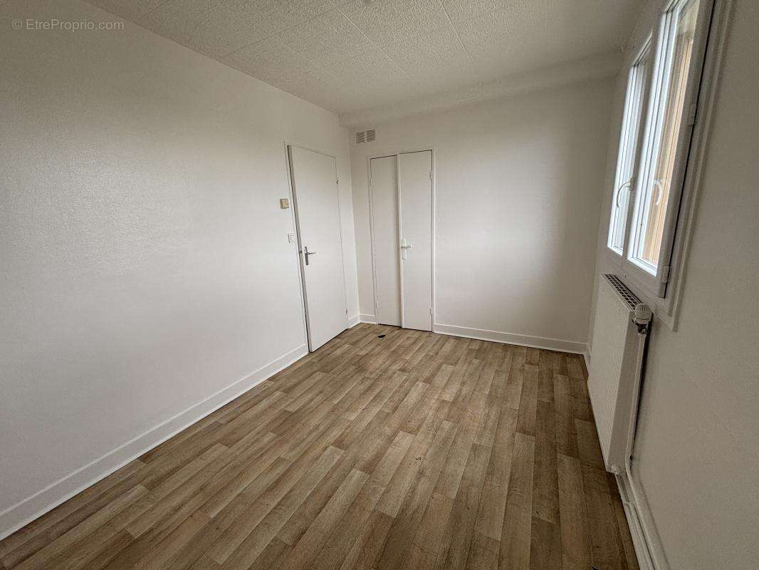 Appartement à MANTES-LA-JOLIE