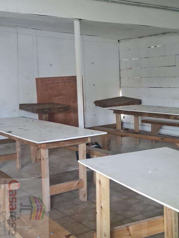 Commerce à SAINT-JOSEPH