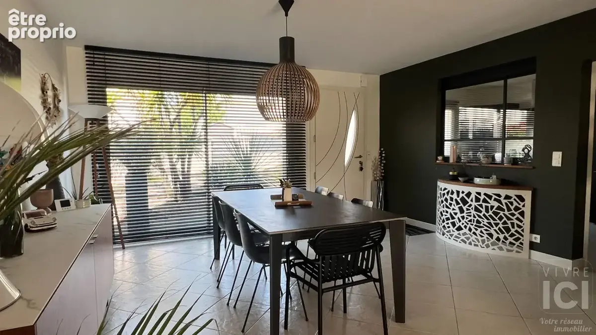 Maison familiale 146 m² . 5/6 chambres .Parcelle piscinable 636 m², Sans travaux - photo 8