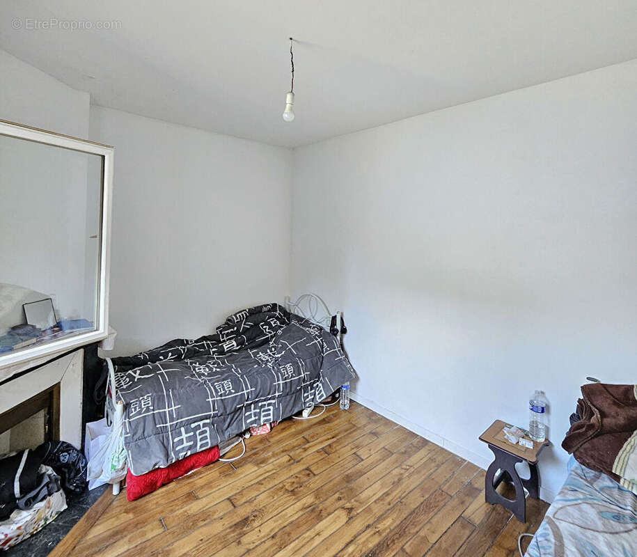 Appartement à AUBERVILLIERS