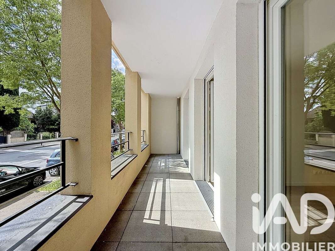 Photo 5 - Appartement à LE BLANC-MESNIL
