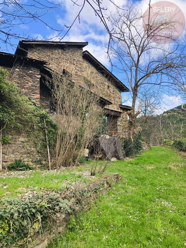 Maison à SAINTE-CROIX-VALLEE-FRANCAISE