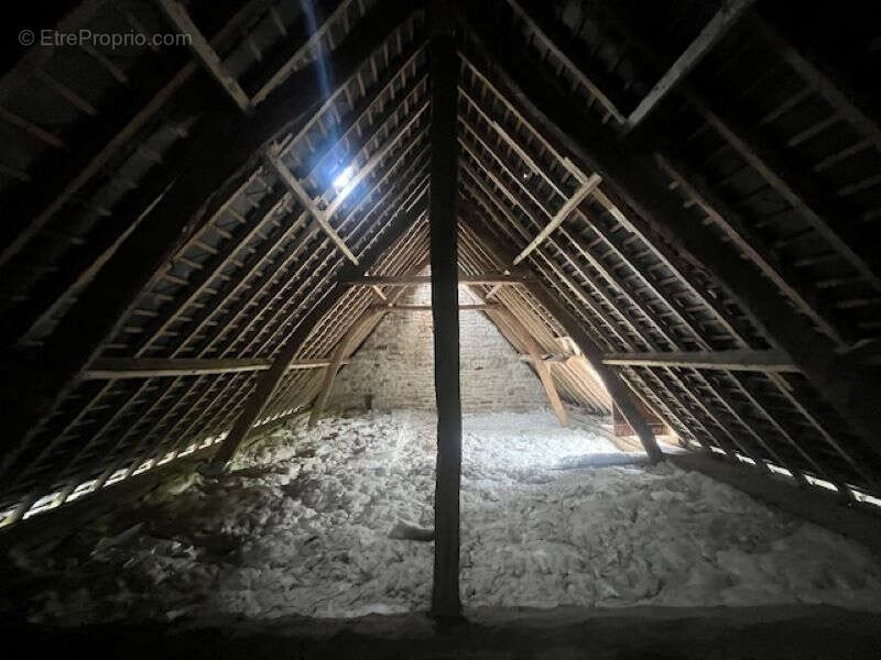 Maison à LE BENY-BOCAGE