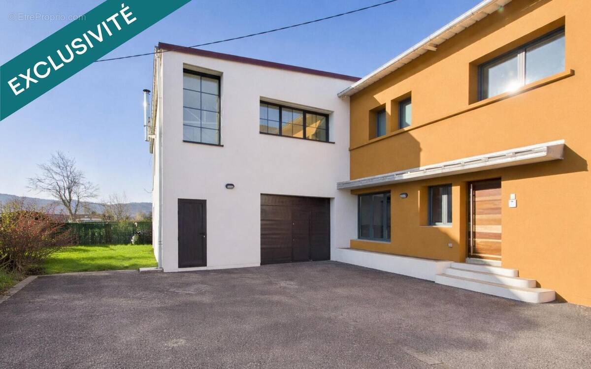 Photo 1 - Maison à SAINT-ETIENNE-LES-REMIREMONT