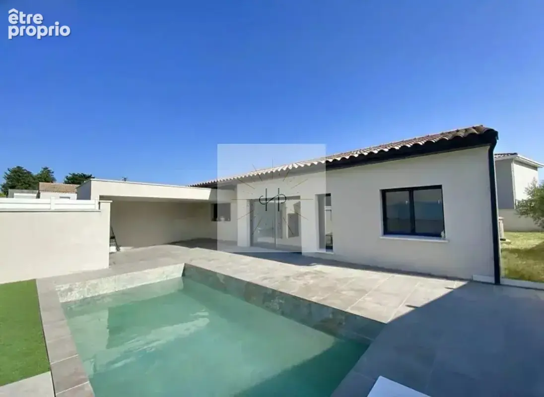 Maison à MONTELIMAR