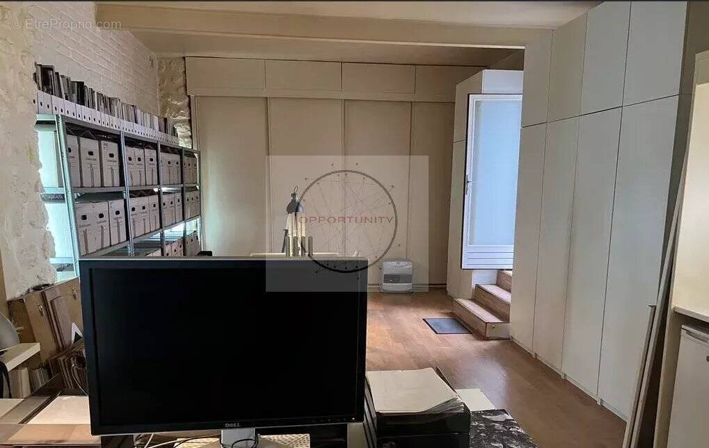 Commerce à VINCENNES