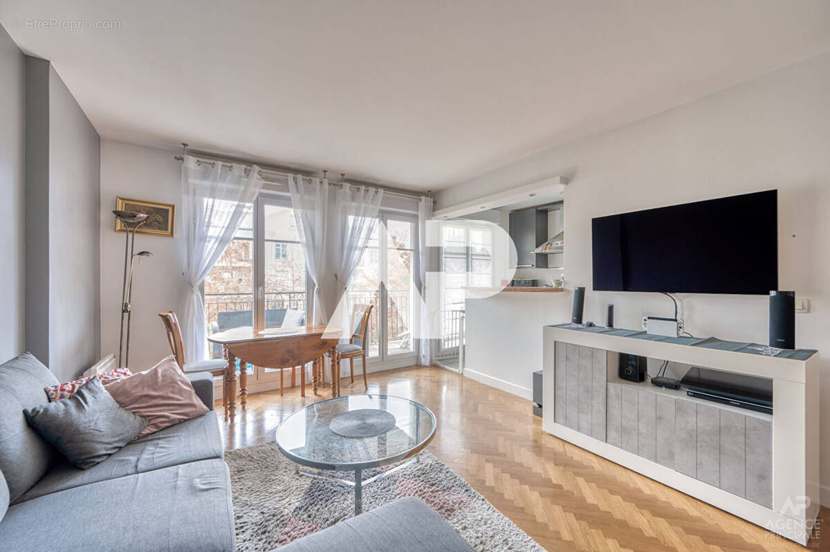 Appartement à RUEIL-MALMAISON
