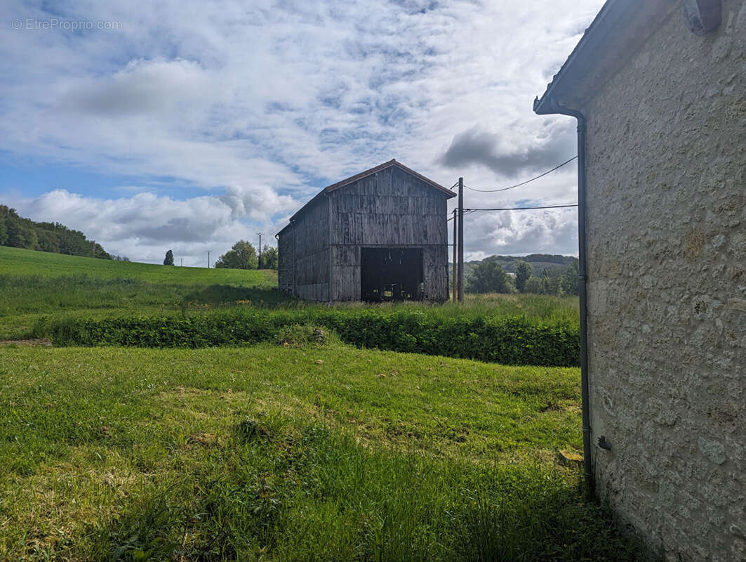 Maison à BRASSAC