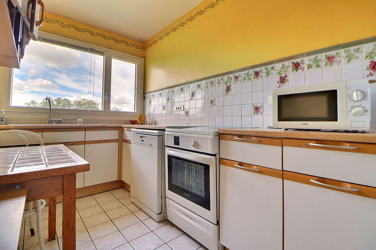 Appartement 100m² à saint-leu-la-forêt - photo 4