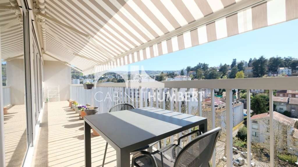 Appartement à SAINT-ETIENNE
