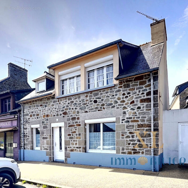 Maison à TREGUEUX