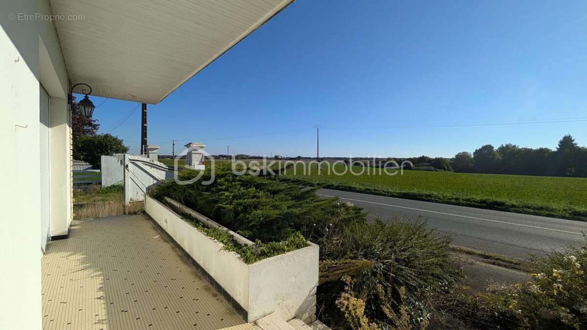 Maison à PONT-L'ABBE-D'ARNOULT