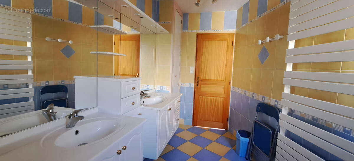 Maison à NIEULLE-SUR-SEUDRE