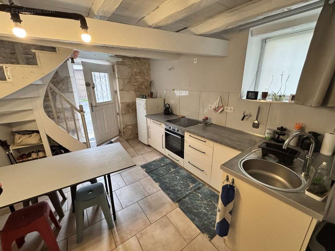 Maison à MIGNE-AUXANCES